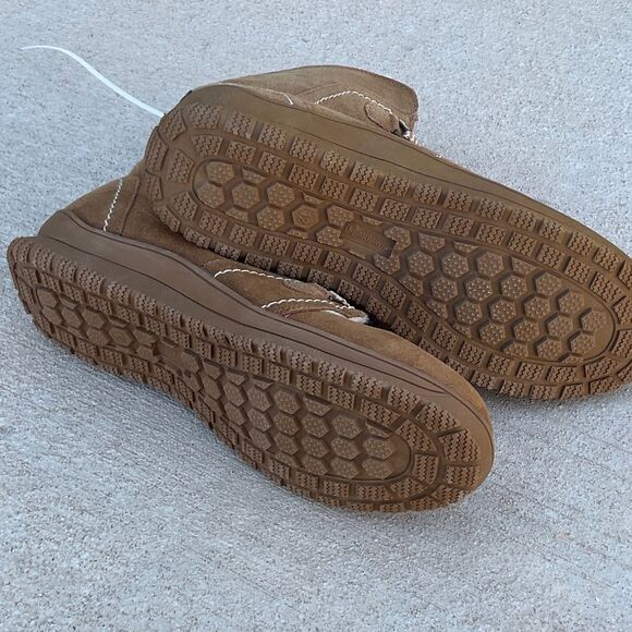 Take 50% OFF-BearPaw Warm Brown Kids Winter Boots with Faux Fur Lining, Sz-12 main image 11